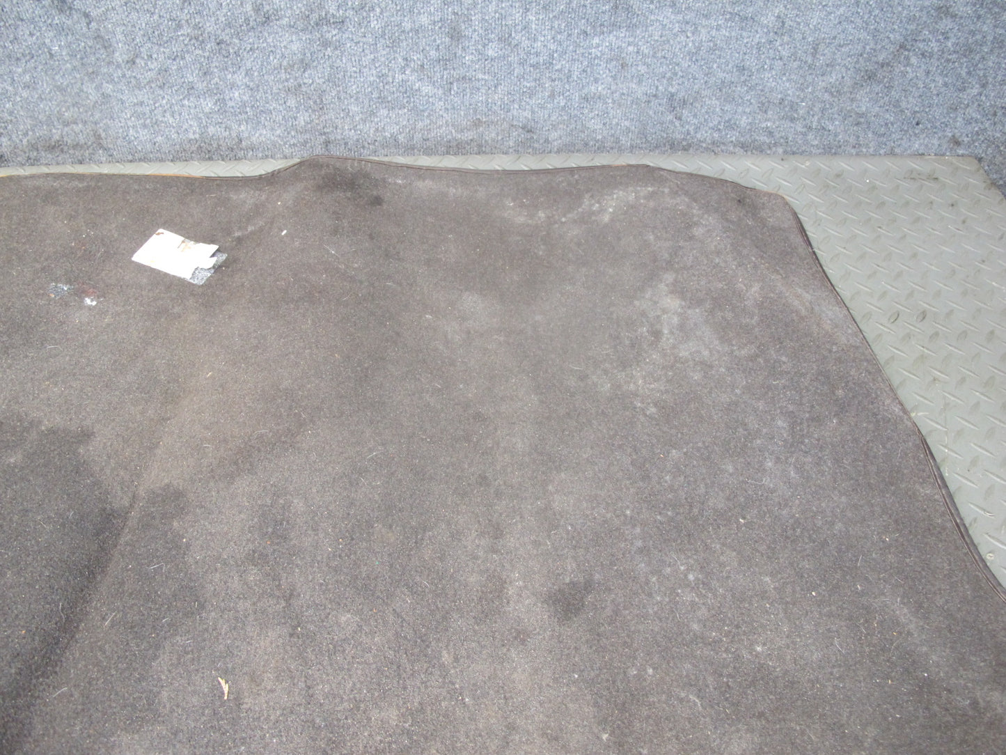 86-91 Mercedes W126 Rear Trunk Floor MAT Carpet Cover OEM