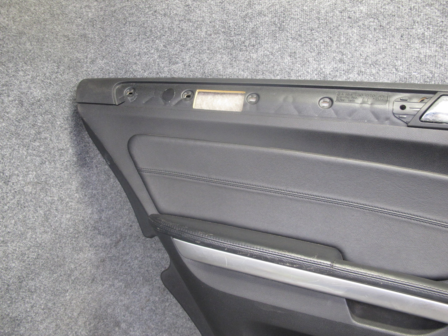 07-11 Mercedes W164 ML63 AMG Set of 2 Rear Left & Right Interior Door Panel OEM