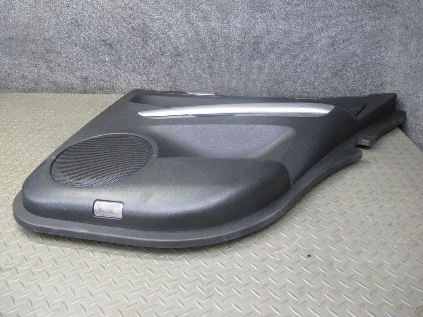 07-11 Mercedes W164 ML63 AMG Set of 2 Rear Left & Right Interior Door Panel OEM