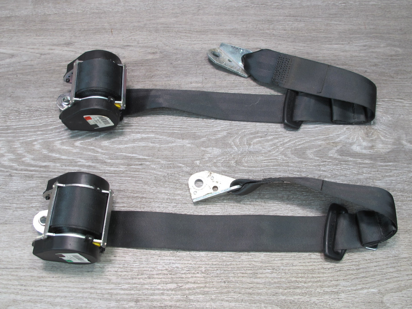 10-14 VOLKSWAGEN VW GOLF R MK6 REAR LEFT RIGHT SIDE SEATBELT RETRACTOR SET OEM