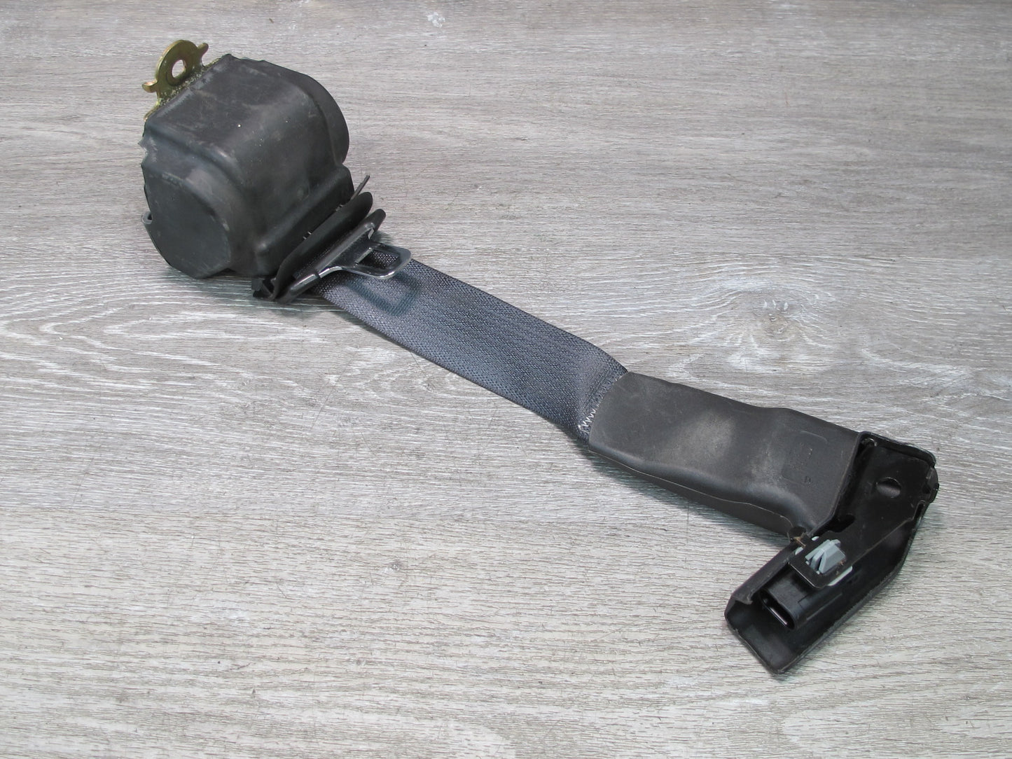 04-09 CADILLAC XLR FRONT LEFT & RIGHT SIDE SEATBELT RETRACTOR SET OEM
