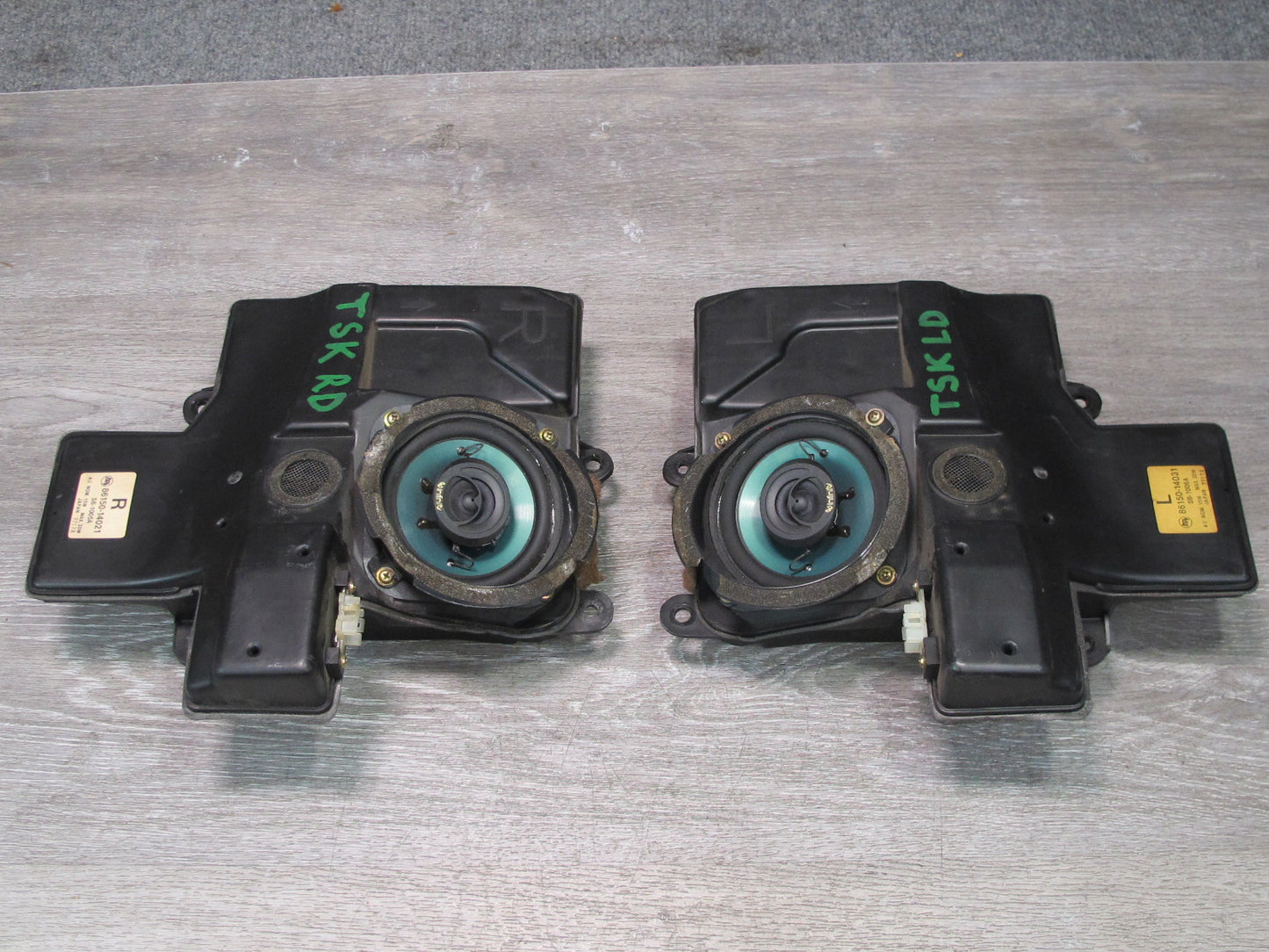 86-88 Toyota Supra MK3 Set of 2 Left & Right Door Infinity Speaker Box