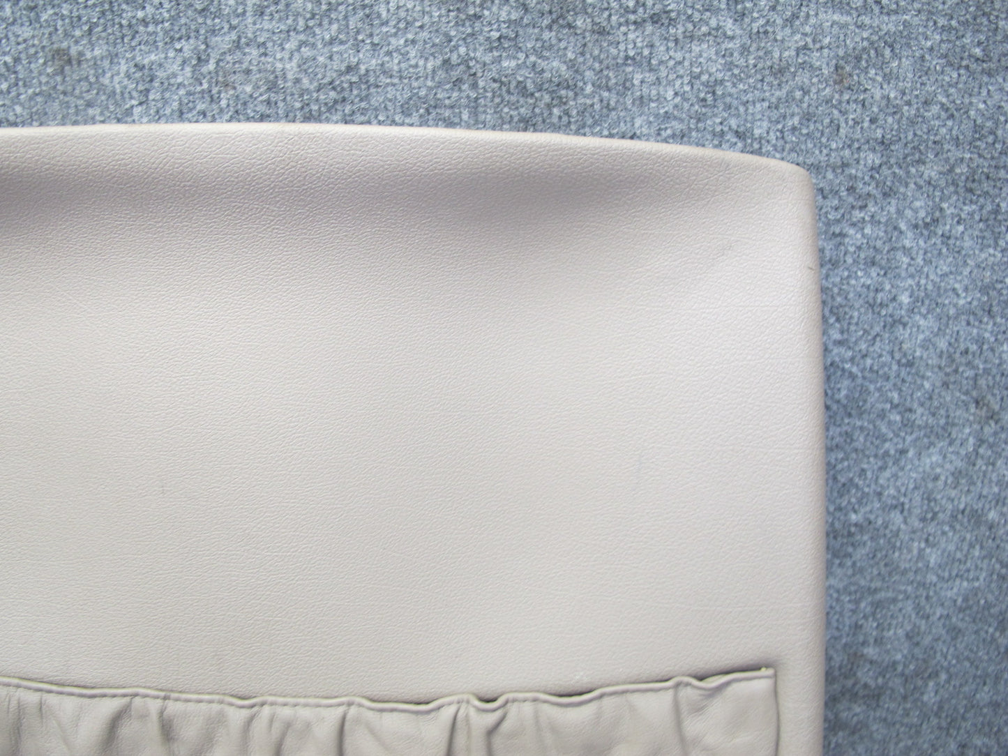 92-95 BMW E34 5-SERIES Front Left Seat Back Trim Cover Panel Parchment OEM