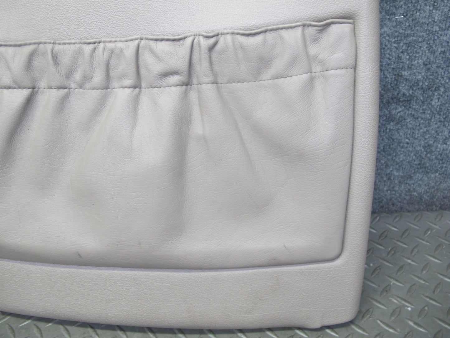 92-95 BMW E34 5-SERIES Front Left Seat Back Trim Cover Panel Parchment OEM