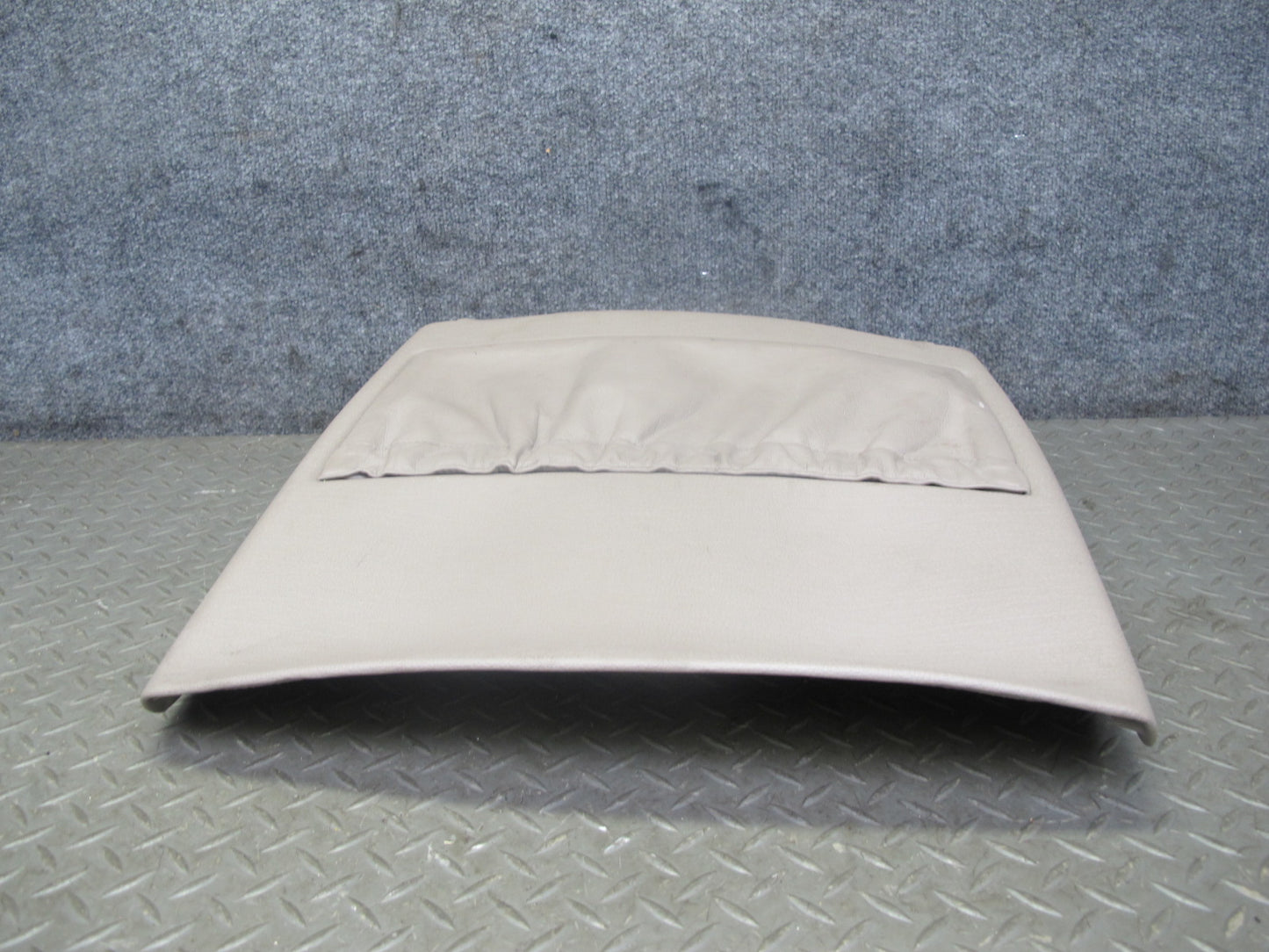 92-95 BMW E34 5-SERIES Front Left Seat Back Trim Cover Panel Parchment OEM