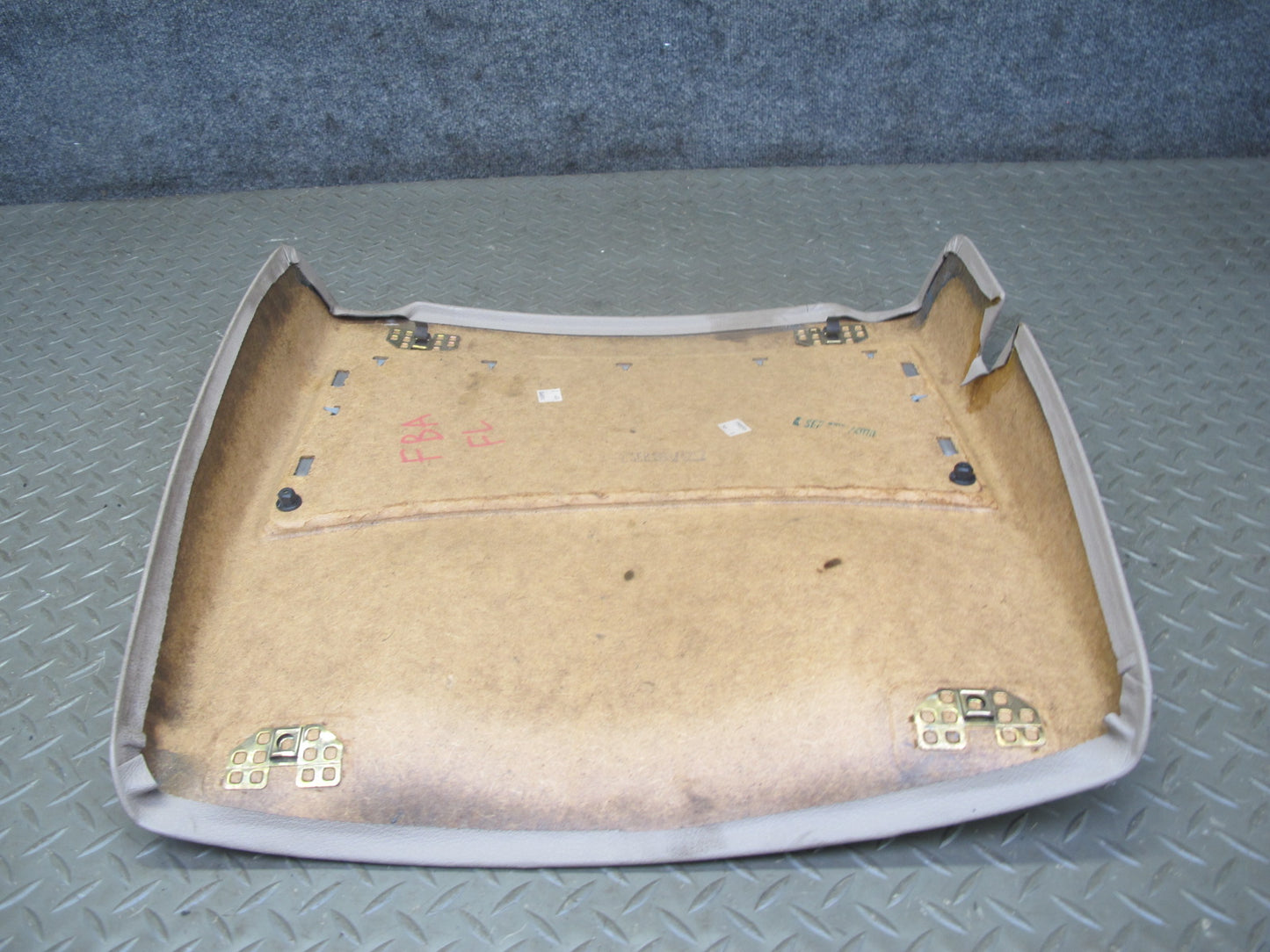 92-95 BMW E34 5-SERIES Front Left Seat Back Trim Cover Panel Parchment OEM