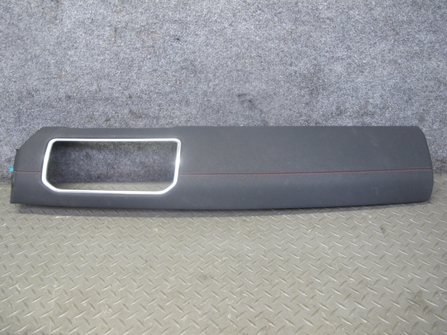 2012-2019 Range Rover Evoque L538 Dash Center Right Radio Trim Bezel Cover Panel