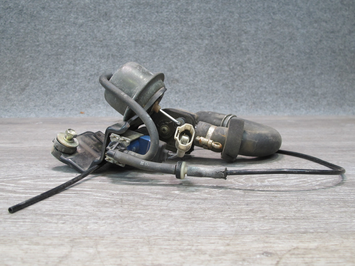86-92 Toyota Supra MA70L Vacuum Purge Control Valve Switch Solenoid OEM
