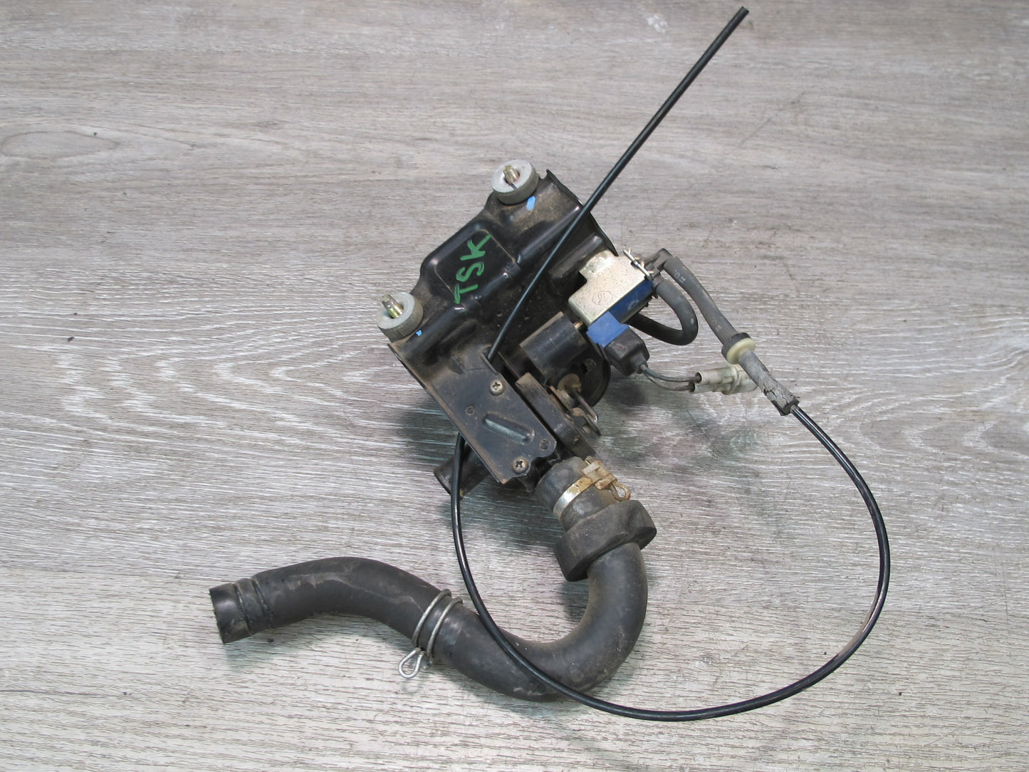 86-92 Toyota Supra MA70L Vacuum Purge Control Valve Switch Solenoid OEM