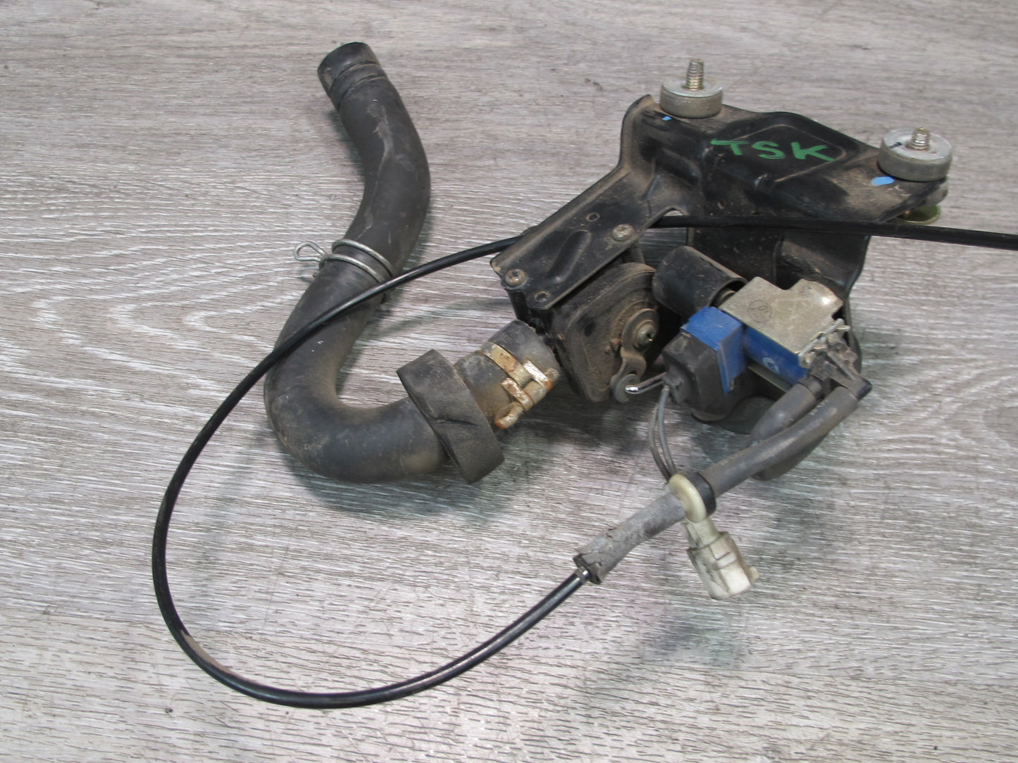 86-92 Toyota Supra MA70L Vacuum Purge Control Valve Switch Solenoid OEM