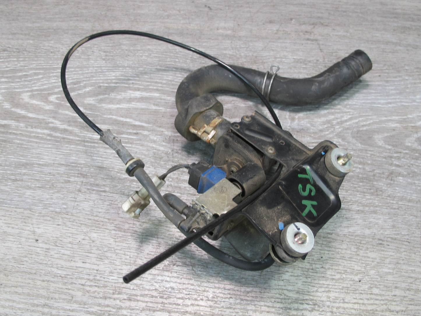 86-92 Toyota Supra MA70L Vacuum Purge Control Valve Switch Solenoid OEM