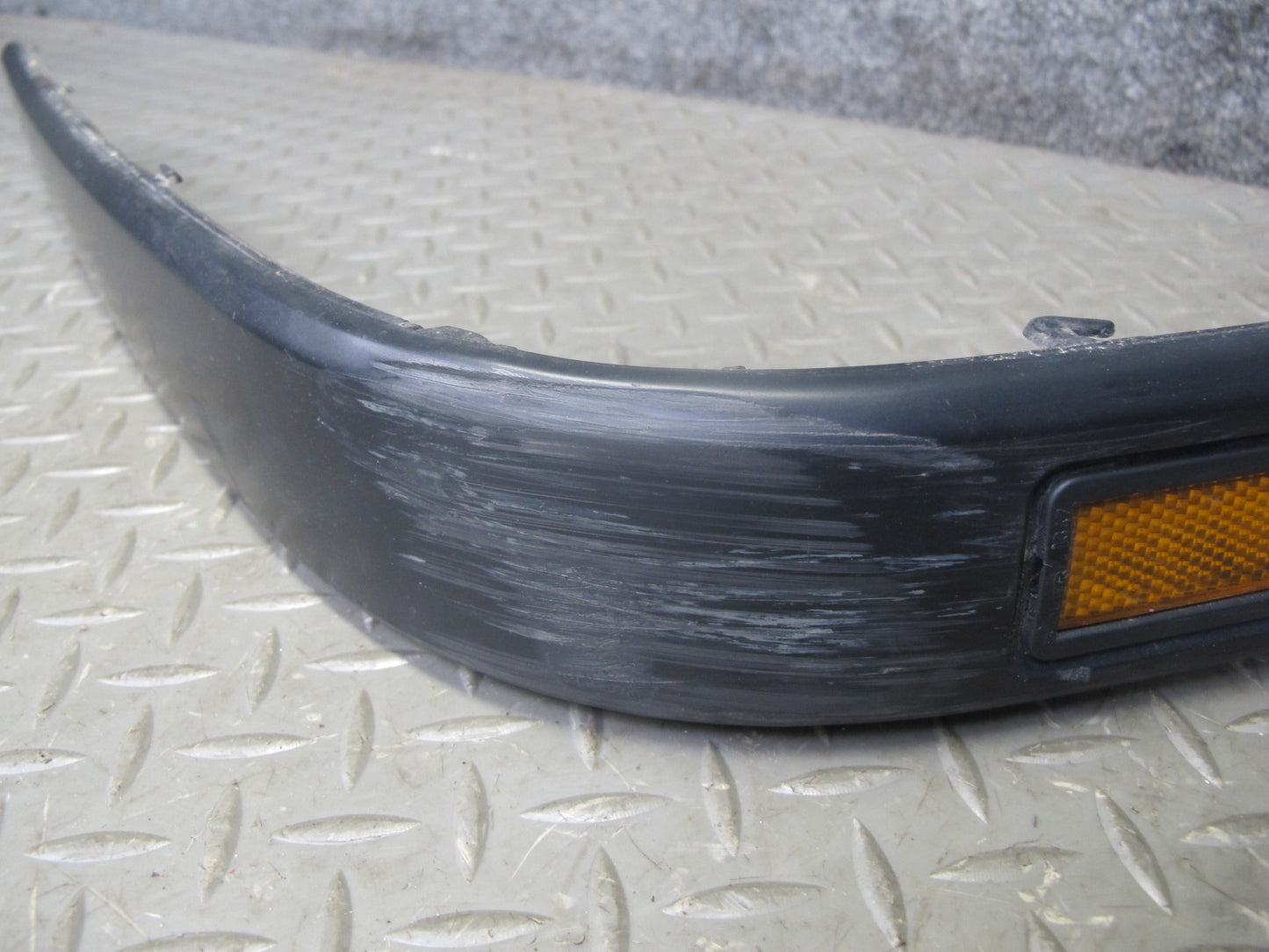 89-95 BMW E34 5SERIES Front Bumper License Plate w Left Right Side Strip Set OEM