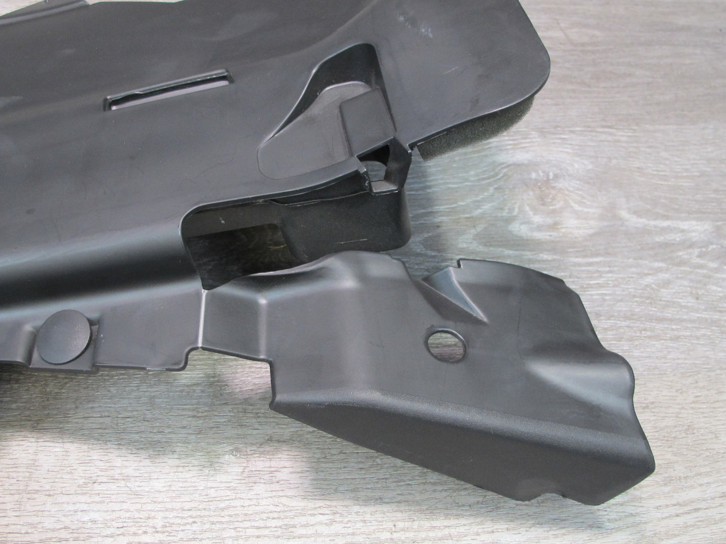 2004-2009 Cadillac XLR Under Dash Front Right Trim Panel 10342405