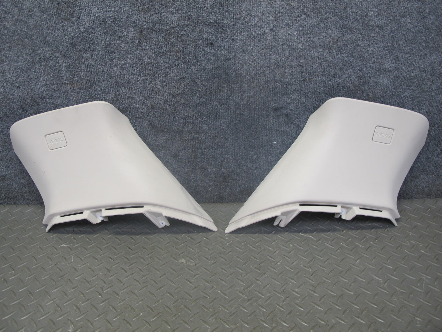 2012-2019 Range Rover Evoque L538 Rear Interior D Pillar Trim Panel Set of 2