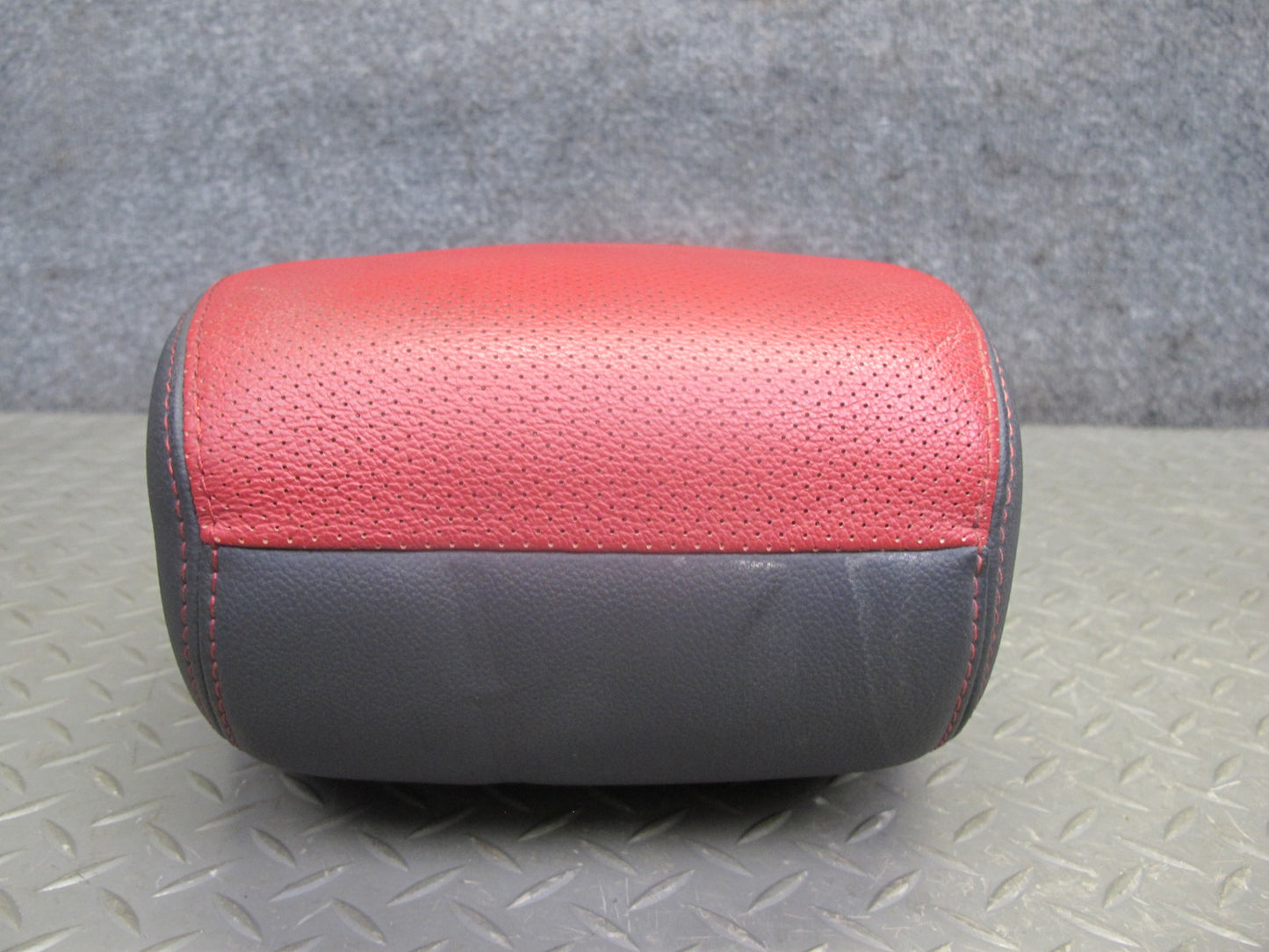 2012-2015 Range Rover Evoque L538 Front Left & Right Seat Headrest Set of 2