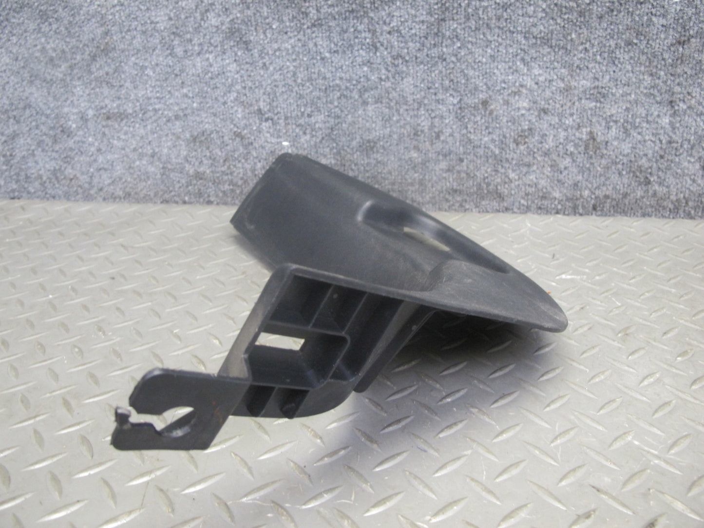 2012-2019 Range Rover Evoque L538 Front Left & Right Kick Trim Cover Panel Set