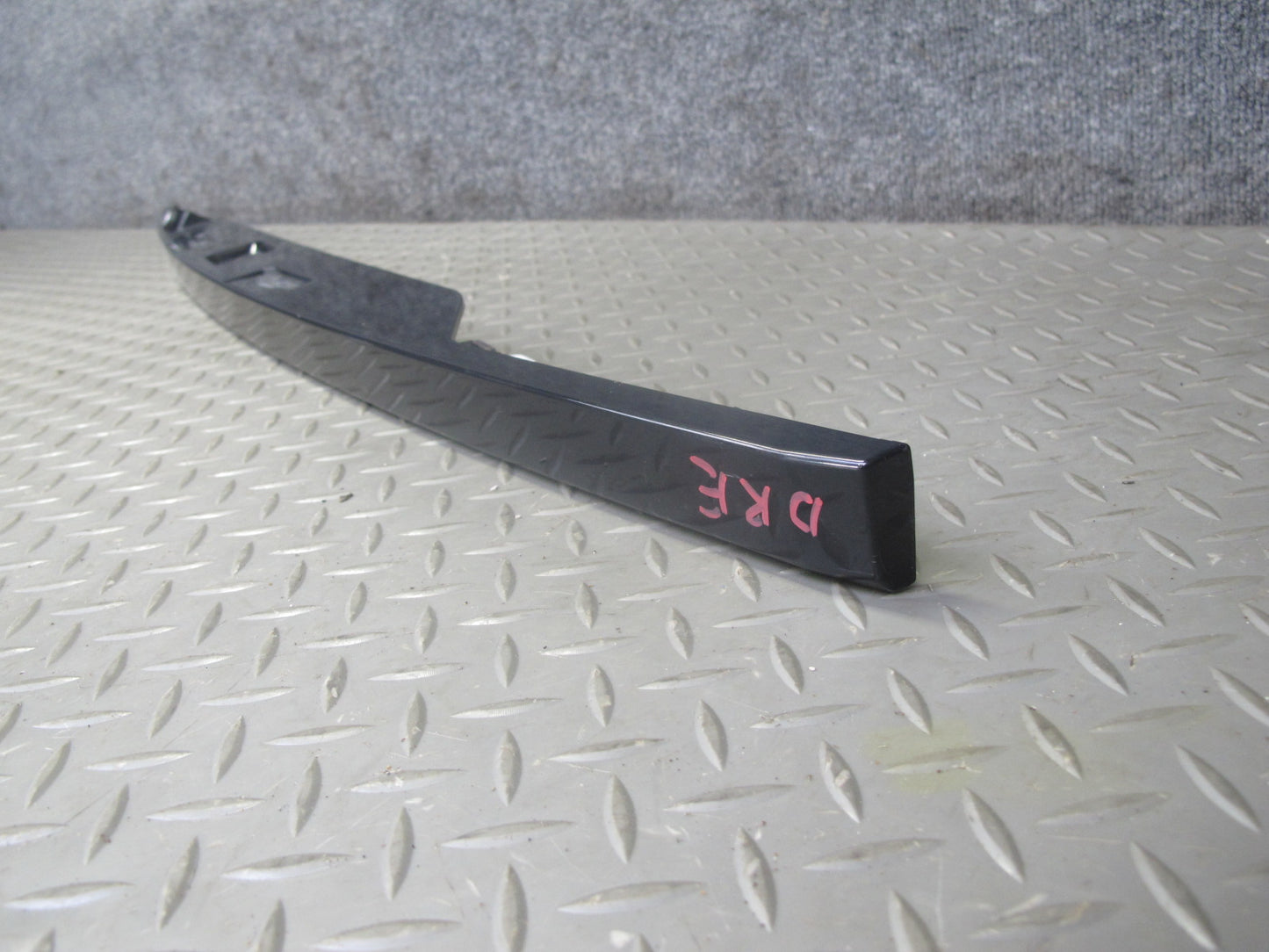 12-15 Range Rover Evoque L538 Rear Trunk Lid Light Finisher Trim Panel w Camera