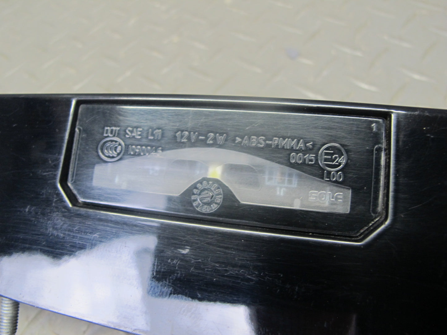 12-15 Range Rover Evoque L538 Rear Trunk Lid Light Finisher Trim Panel w Camera