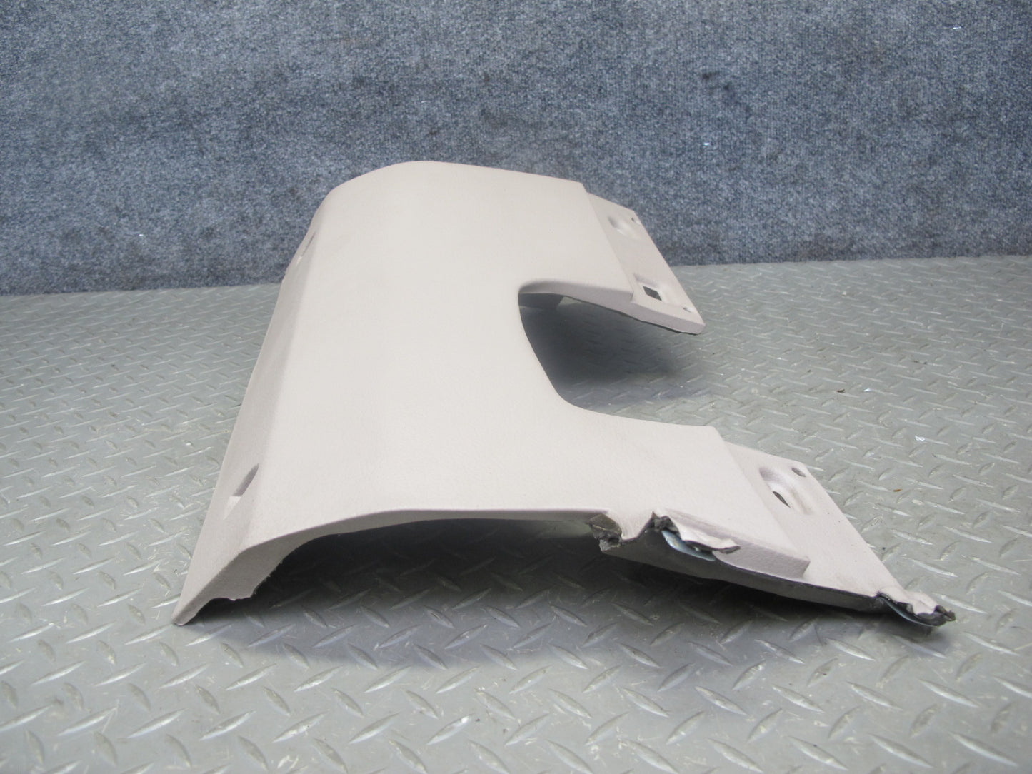 92-95 BMW E34 5-SERIES Front Dash Left Knee Trim Cover Panel Perchment OEM