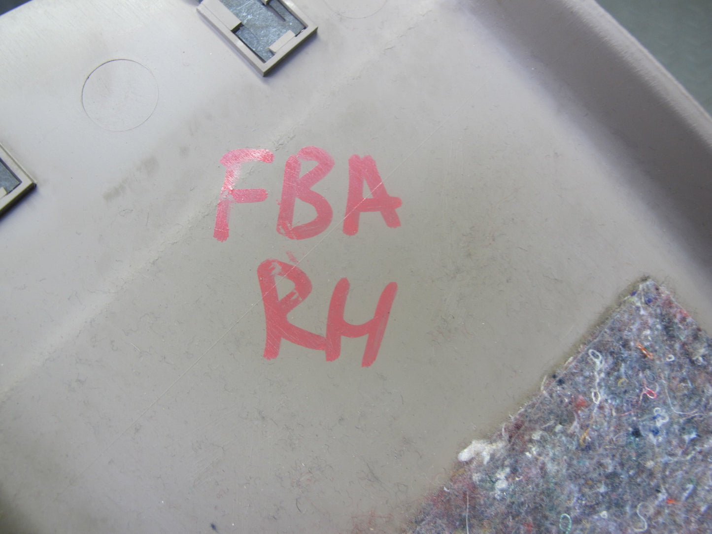 93-95 BMW E34 5-SERIES Set of 2 Left & Right Lower B-pillar Trim Cover OEM