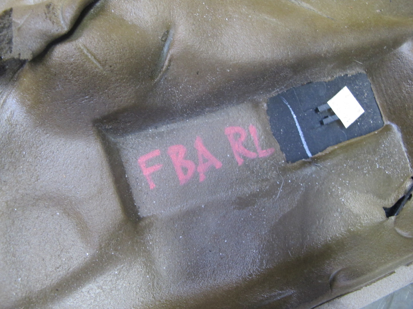 91-95 BMW E34 5-SERIES Sedan Rear Left & Right C-pillar Trim w Lights Set OEM