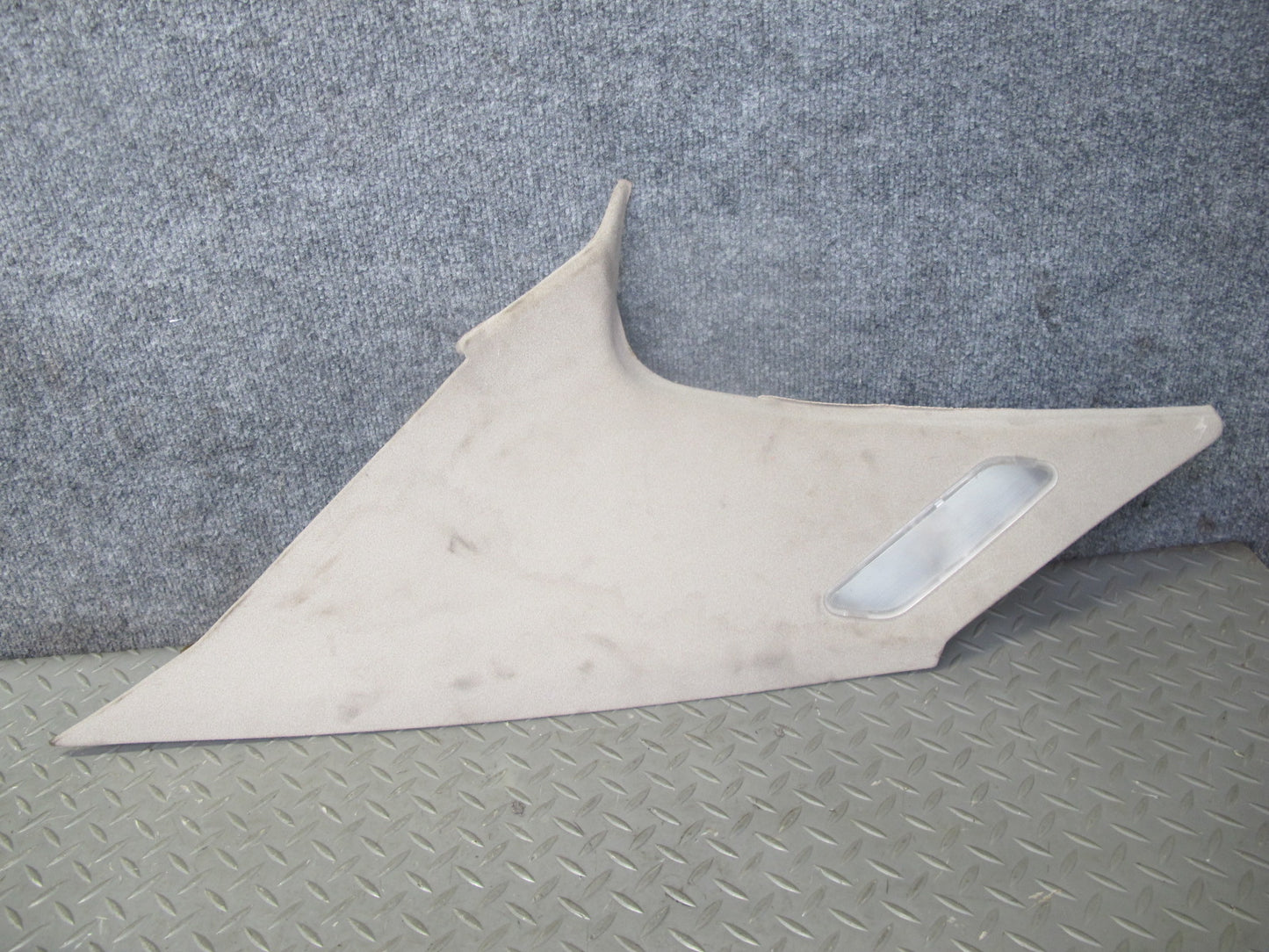 91-95 BMW E34 5-SERIES Sedan Rear Left & Right C-pillar Trim w Lights Set OEM