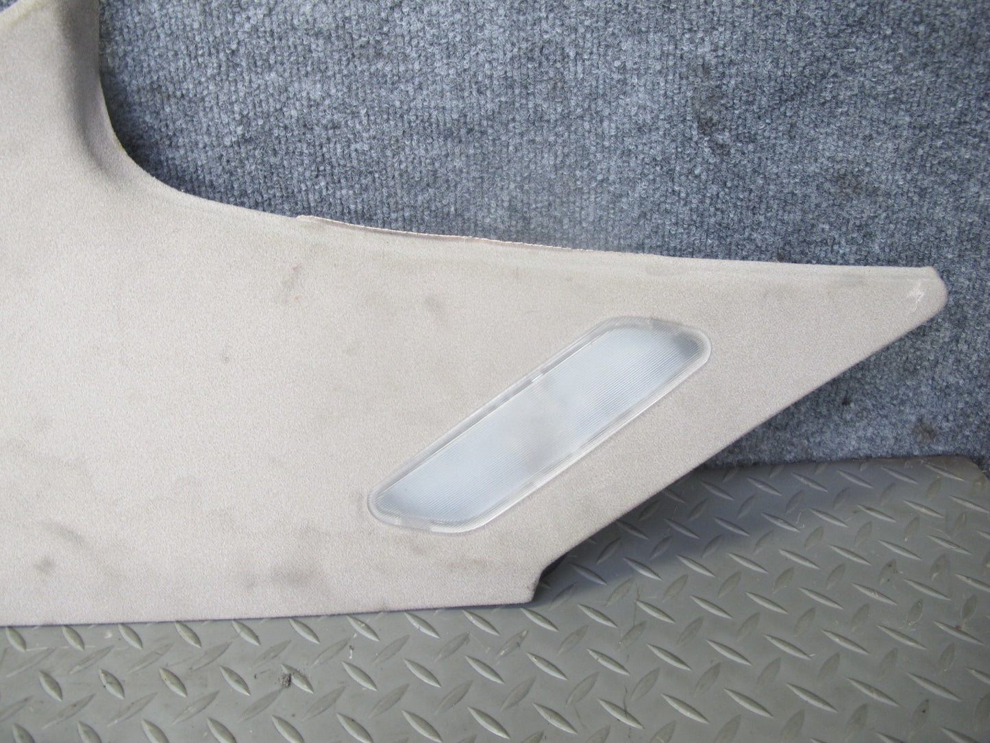 91-95 BMW E34 5-SERIES Sedan Rear Left & Right C-pillar Trim w Lights Set OEM