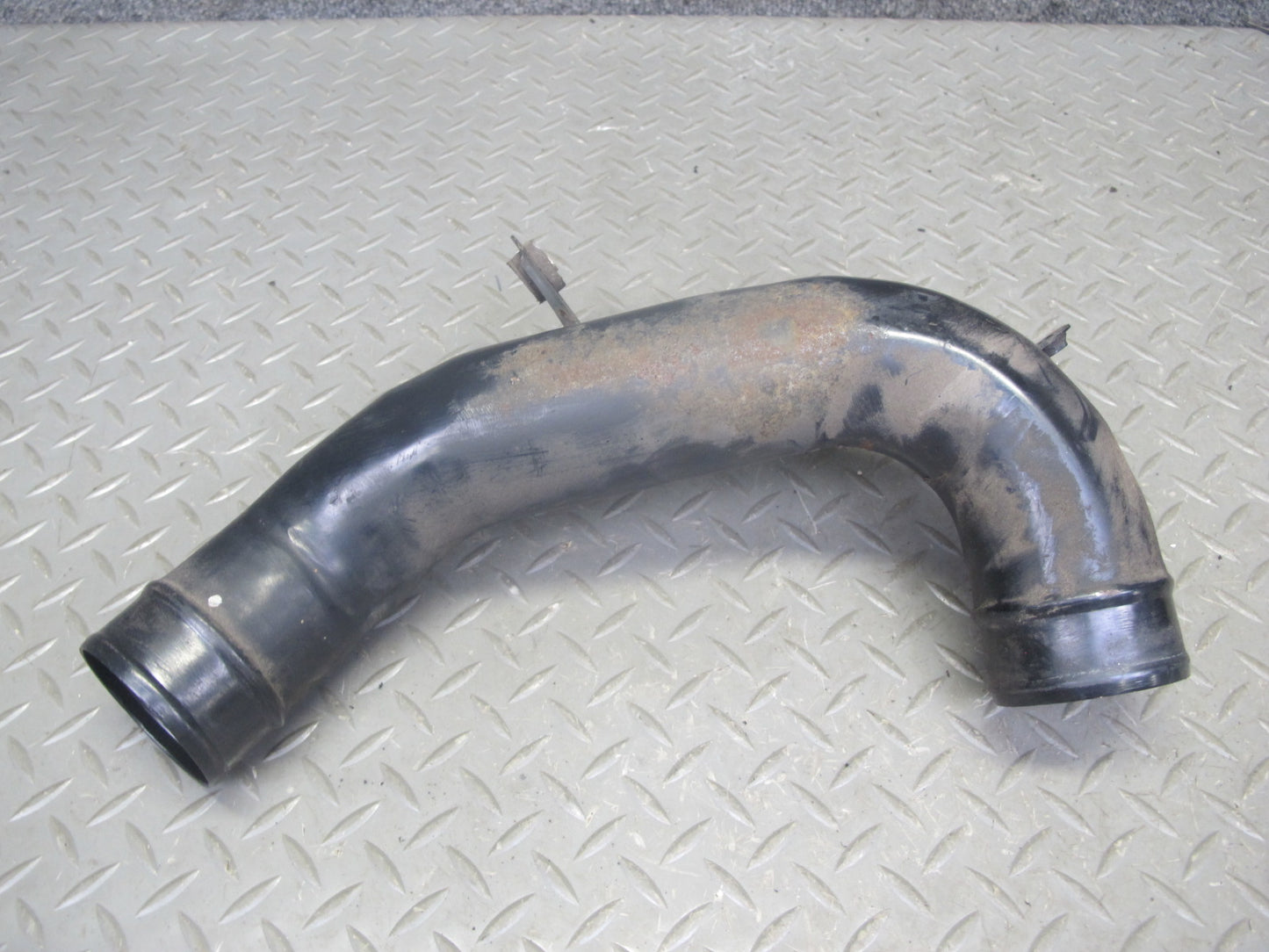 90-96 Nissan 300ZX Z32 NA M/T Set of 2 Front Air Intake Hose Pipe Duct OEM
