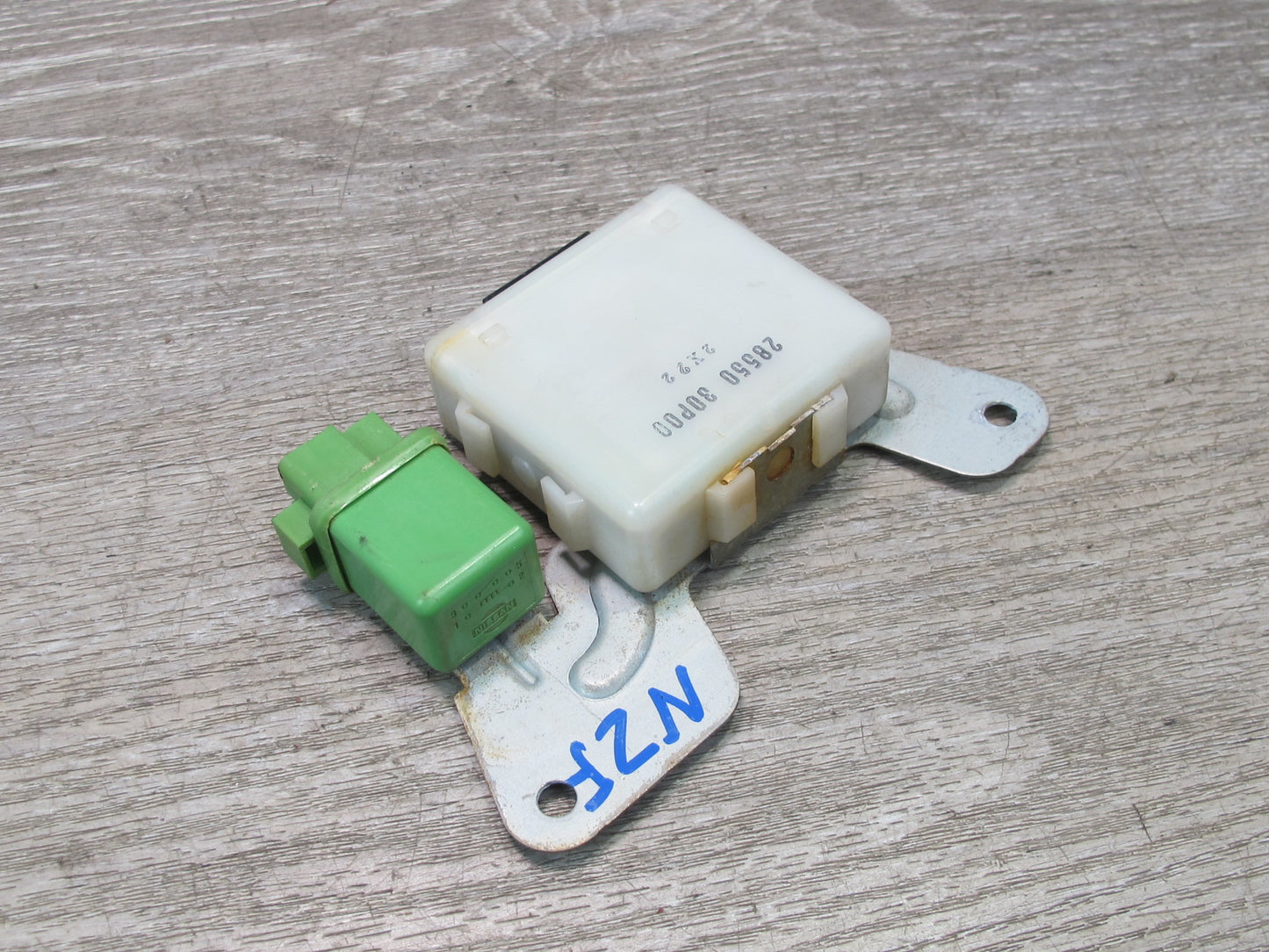 90-96 Nissan Z32 300ZX Wiper Timer Control Module 28550-30P00 OEM
