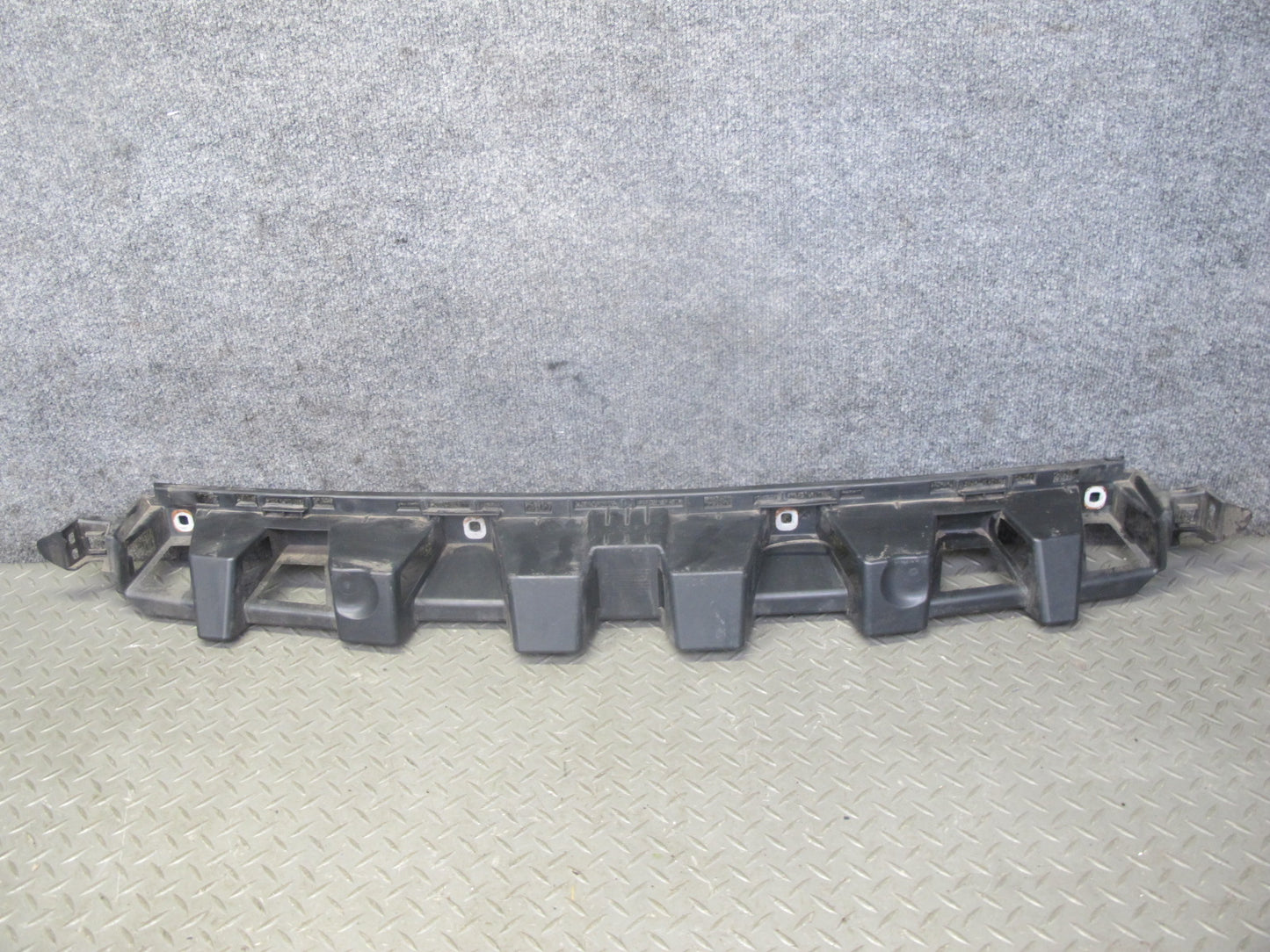 12-15 Mercedes W166 Ml-class Set of 5 Rear Bumper Mount Support Bracket OEM