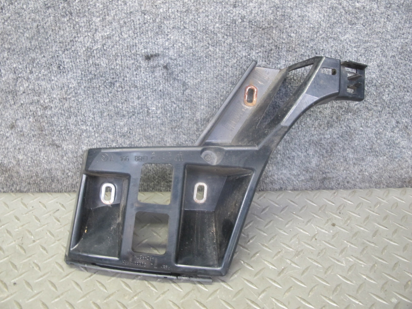 12-15 Mercedes W166 Ml-class Set of 5 Rear Bumper Mount Support Bracket OEM
