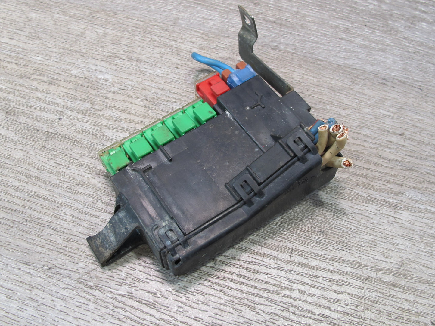90-96 Nissan Z32 300ZX Engine Bay Fuse Relay Box OEM