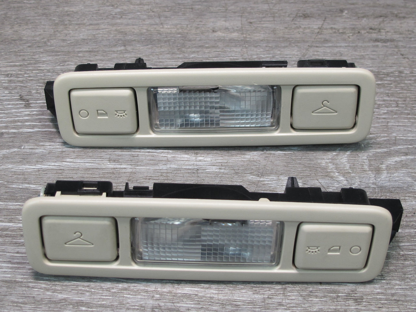 2012-2019 Range Rover Evoque L538 Overhead Console Dome Reading Light Lamp Set