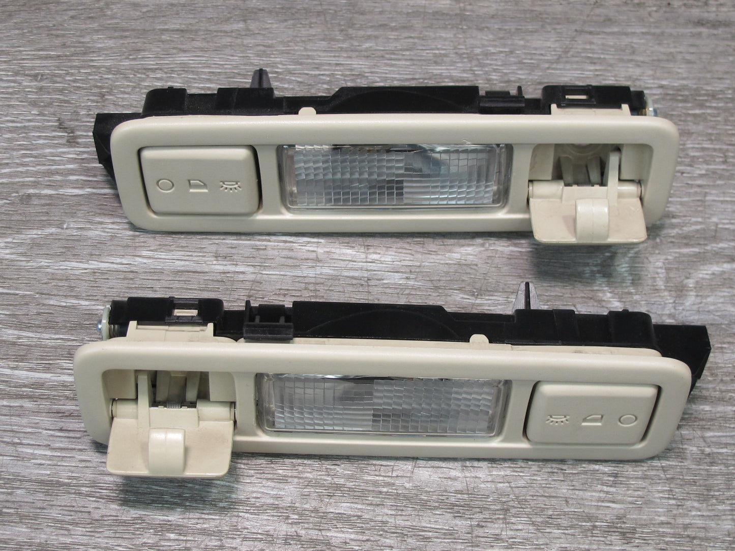 2012-2019 Range Rover Evoque L538 Overhead Console Dome Reading Light Lamp Set