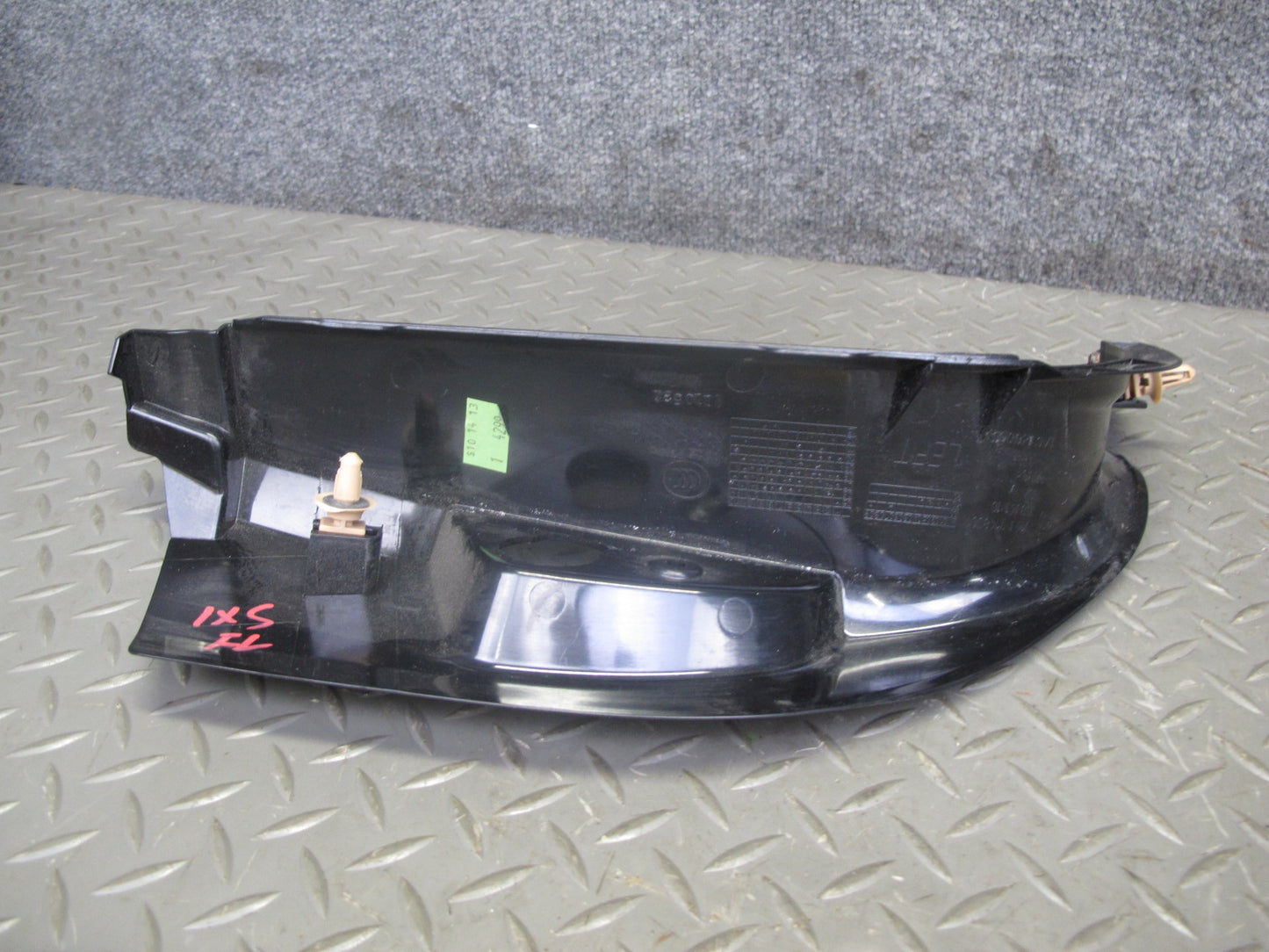 2008-2014 BMW E71 E72 X6 Front Left & Right Kick Trim Cover Panel Set of 2