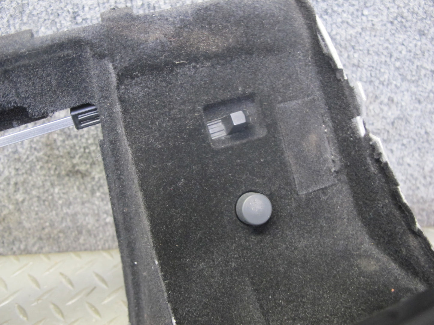 2008-2014 BMW E71 E72 X6 Dash Glove Box Storage Door Lid Cover