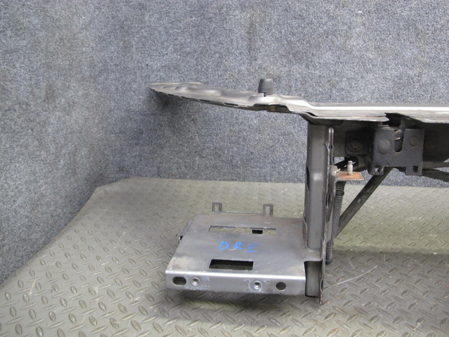 2012-2019 Range Rover Evoque L538 Radiator Upper Core Support Tie Bar