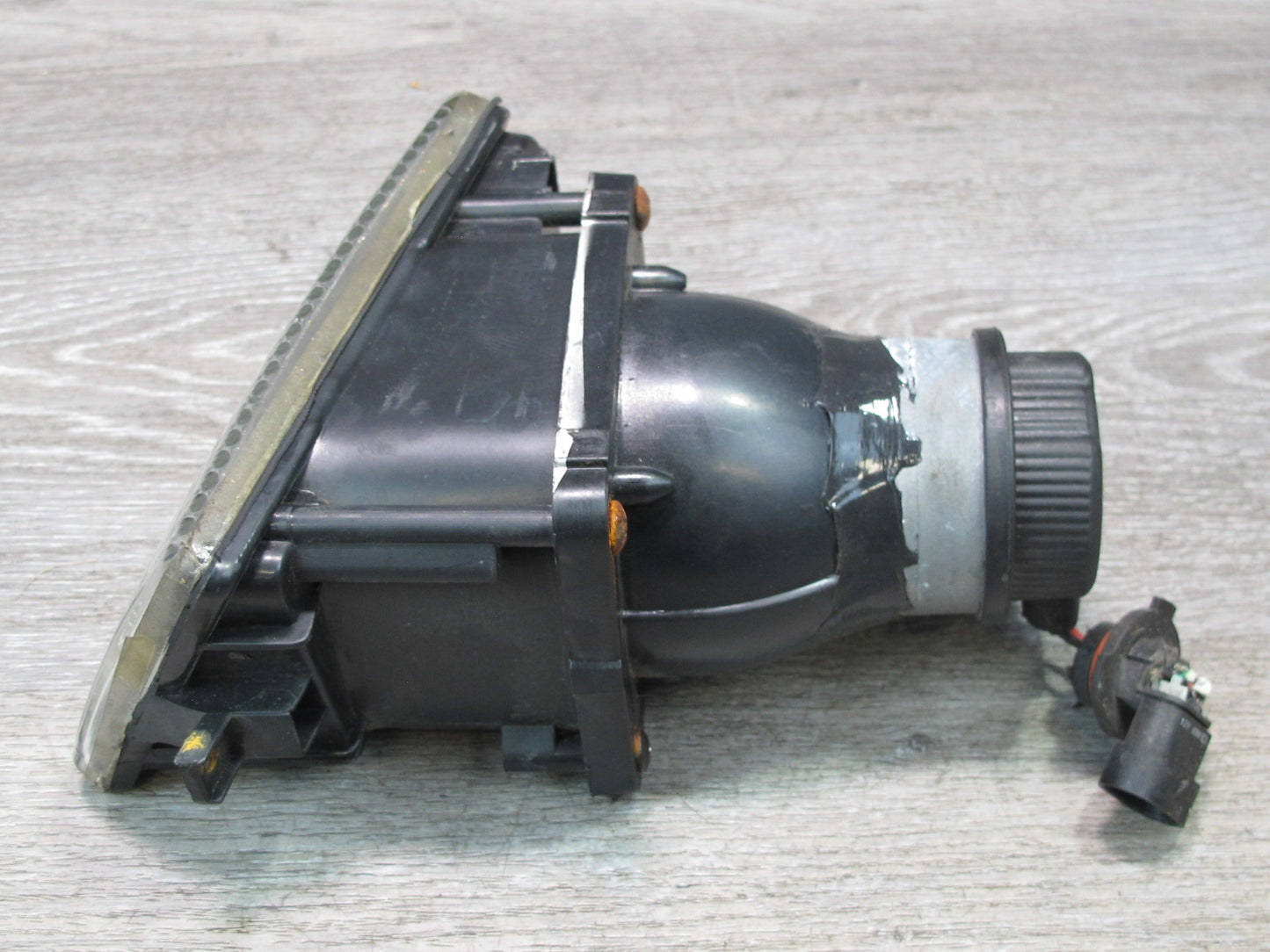 91-95 BMW E34 5-SERIES Front Left Fog Light Lamp 1384231 OEM