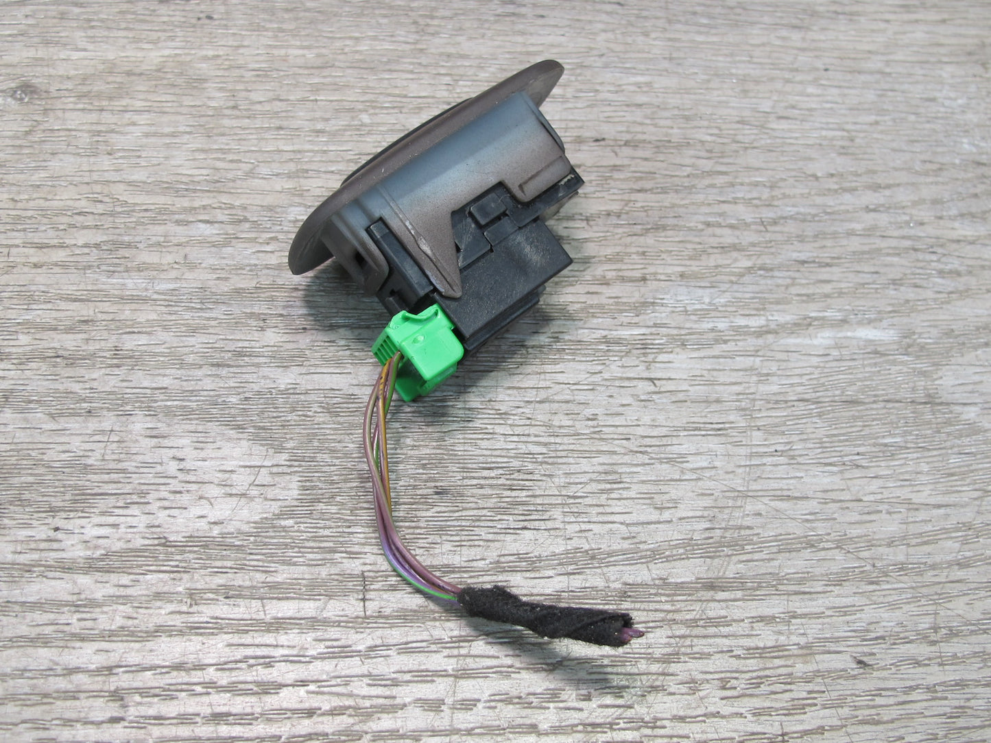 2013-2017 Land Range Rover L405 Front Right Seat Recline Button Switch