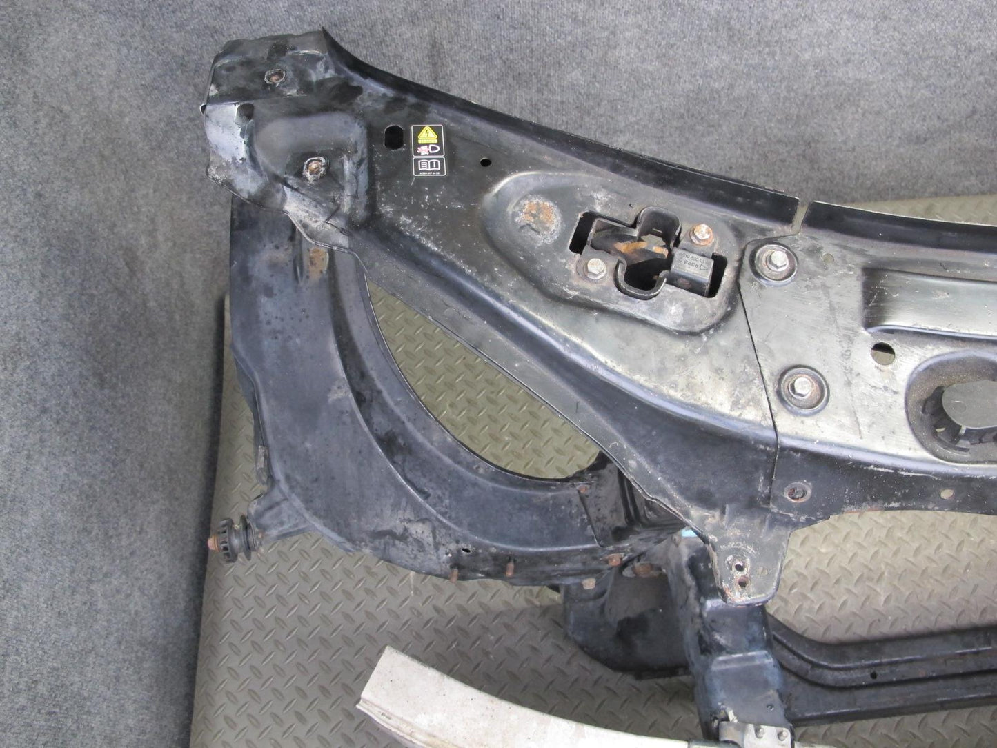 06-11 Mercedes W164 Ml-class Radiator Core Support Reinforcement Bar OEM