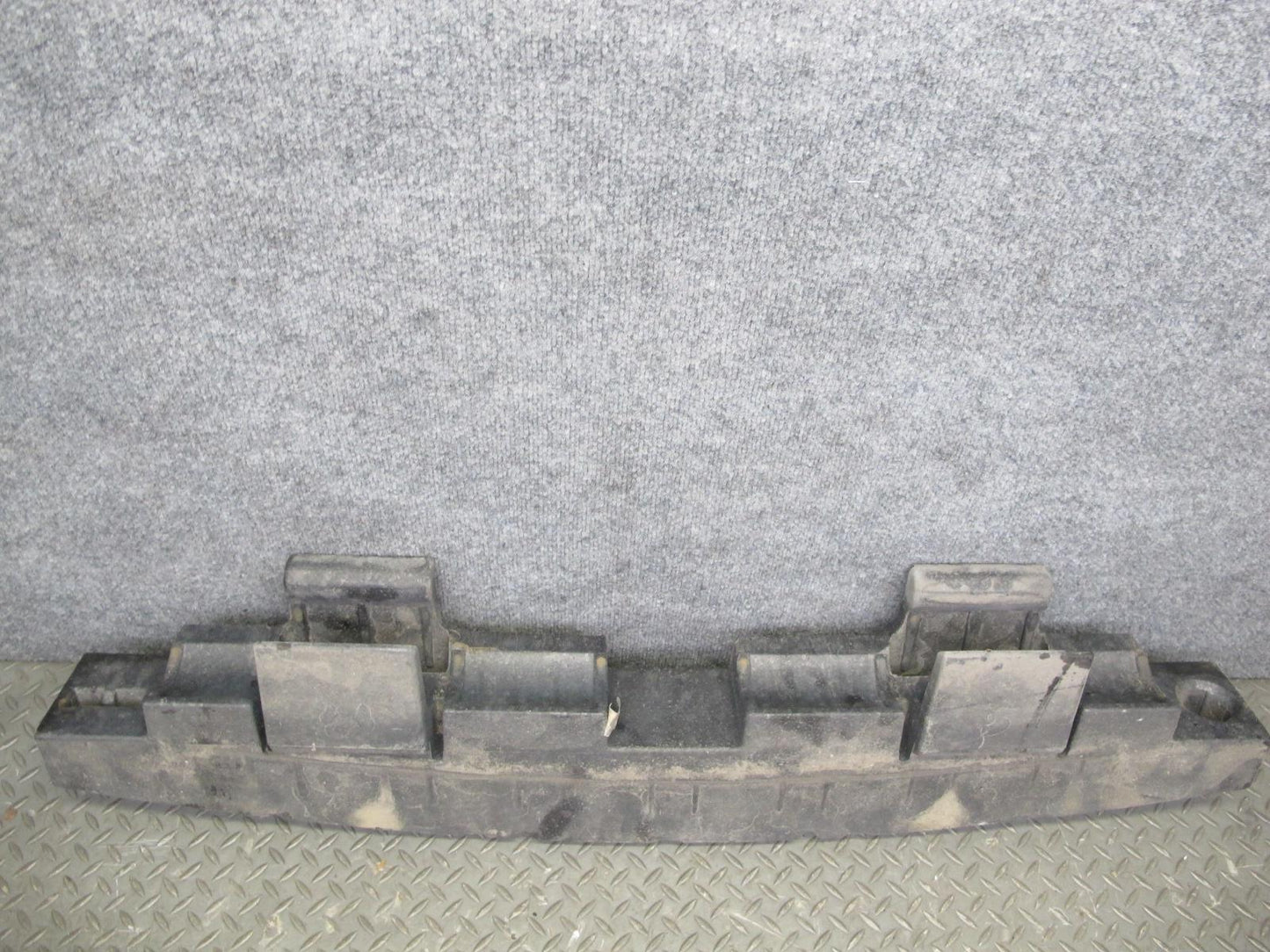 06-11 Mercedes W164 Ml-class Rear Trailer TOW Hitch Reinforcement Bar w Foam OEM