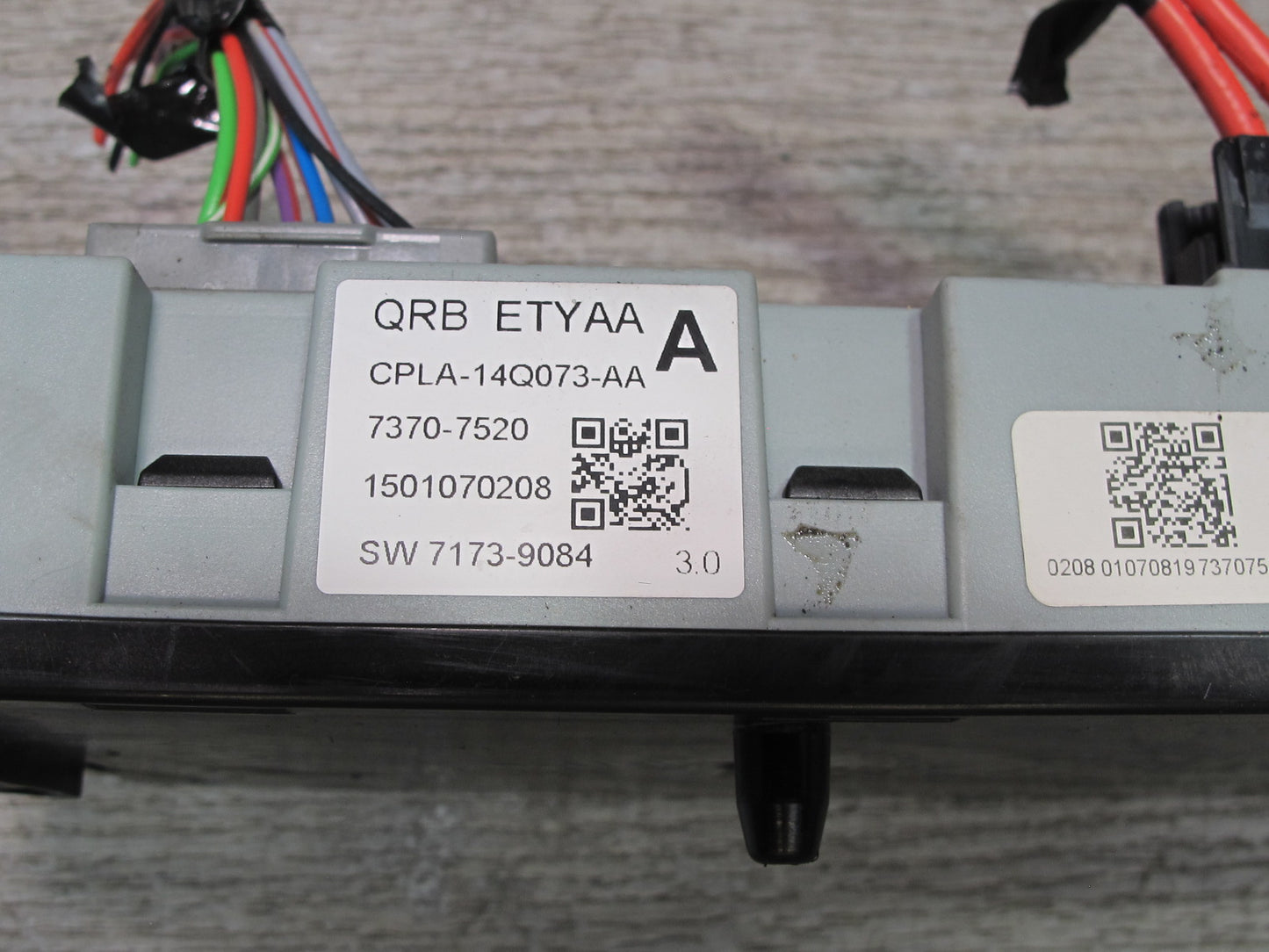 2014-2016 Land Range Rover L405 Rear Trunk Fuse Relay Box Module CPLA-14Q073-AA