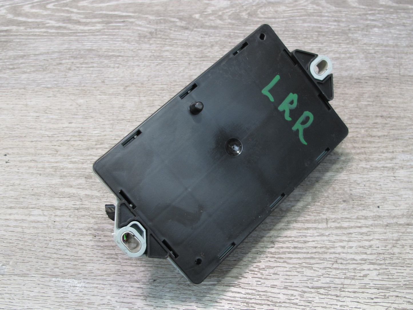 2014-2016 Land Range Rover L405 Rear Trunk Fuse Relay Box Module CPLA-14Q073-AA