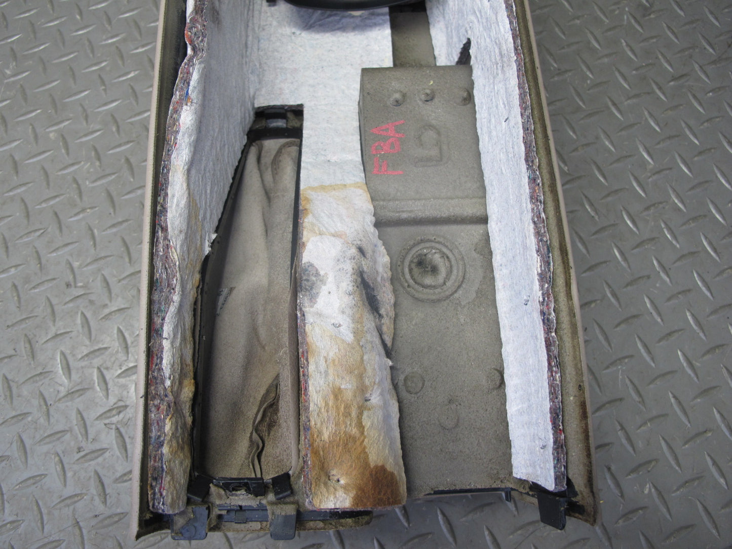 92-95 BMW E34 5-SERIES Center Console Trim Panel w Air Vent & Brake Boot OEM