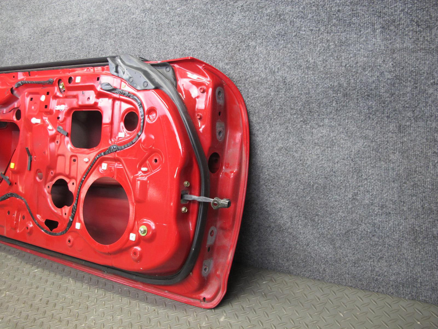 00-05 Toyota MR2 Spyder ZZW30L  Left Door Shell Panel OEM