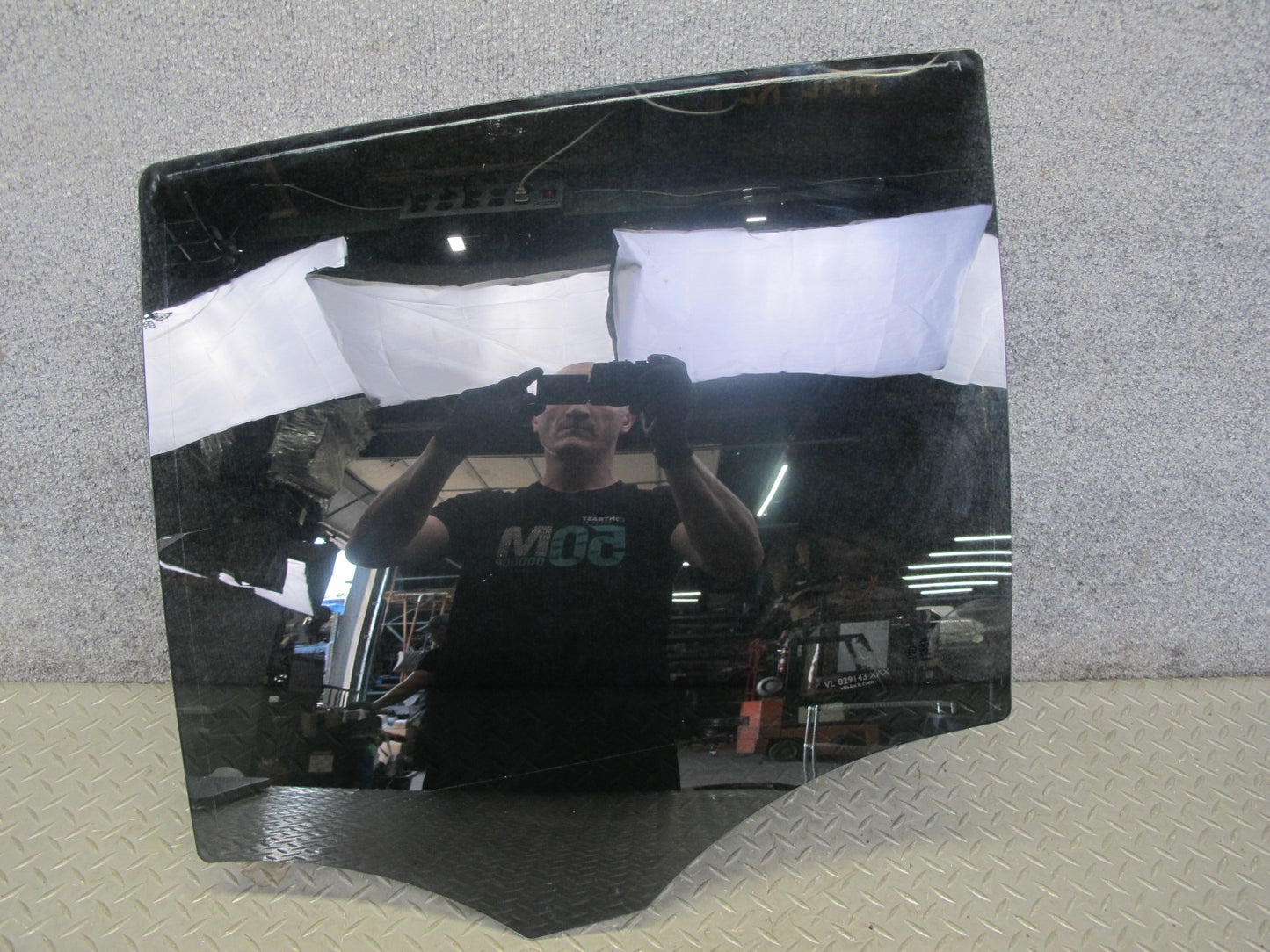 06-11 Mercedes W164 Ml-class Rear Left Door Glass Window OEM