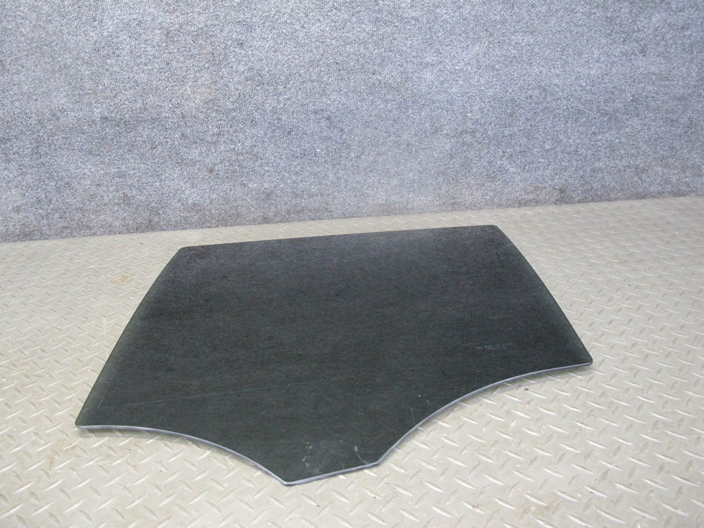 06-11 Mercedes W164 Ml-class Rear Left Door Glass Window OEM