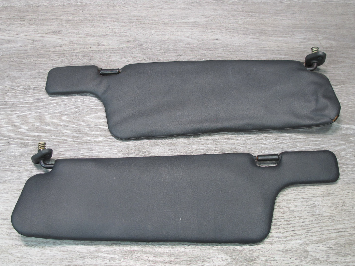 90-96 Nissan Z32 300ZX Coupe Set of 2 Front Left & Right Sun Visor Black OEM