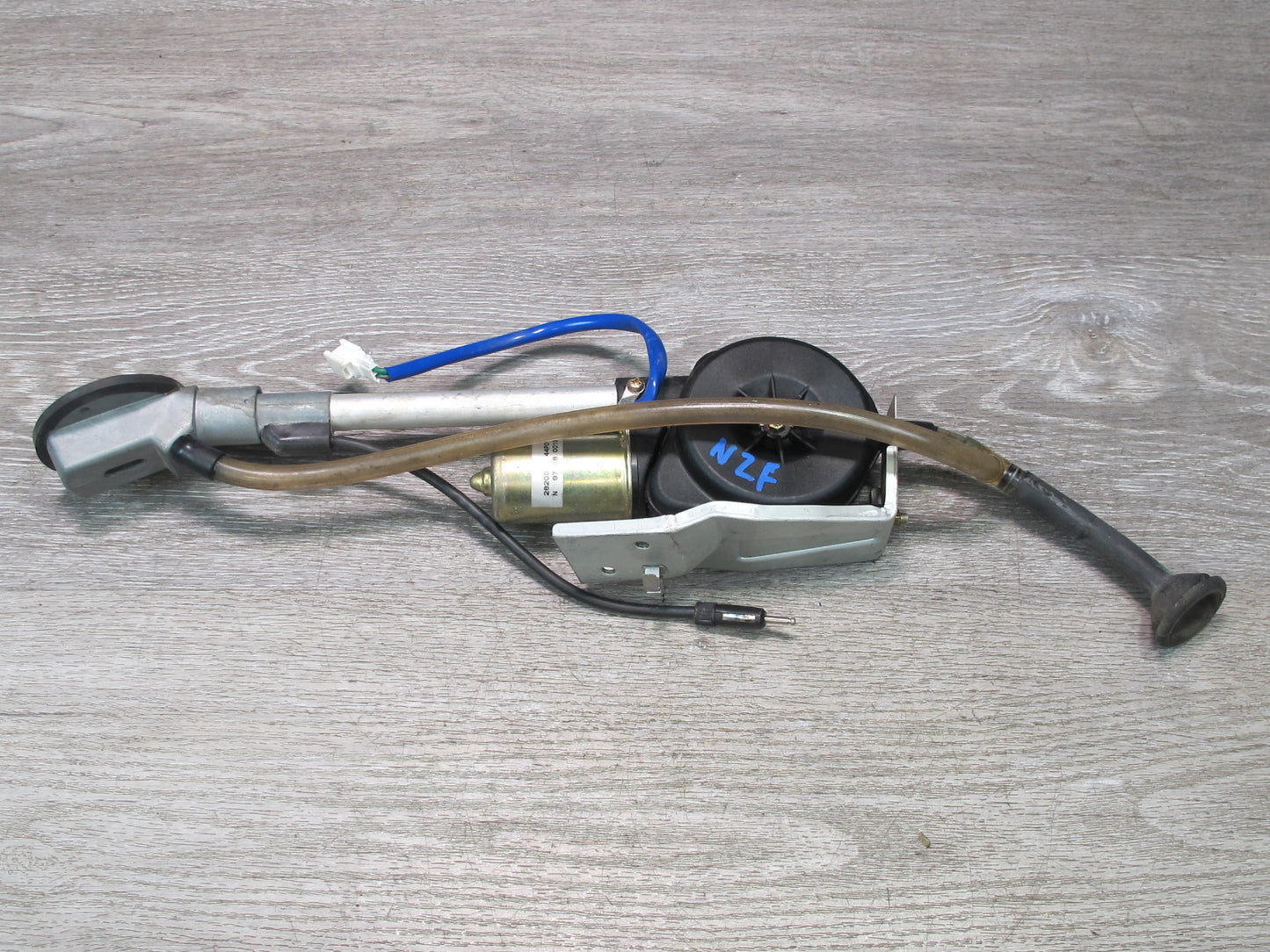 90-96 Nissan Z32 300ZX 2+0 Rear Power Electric Antenna Motor Assembly OEM