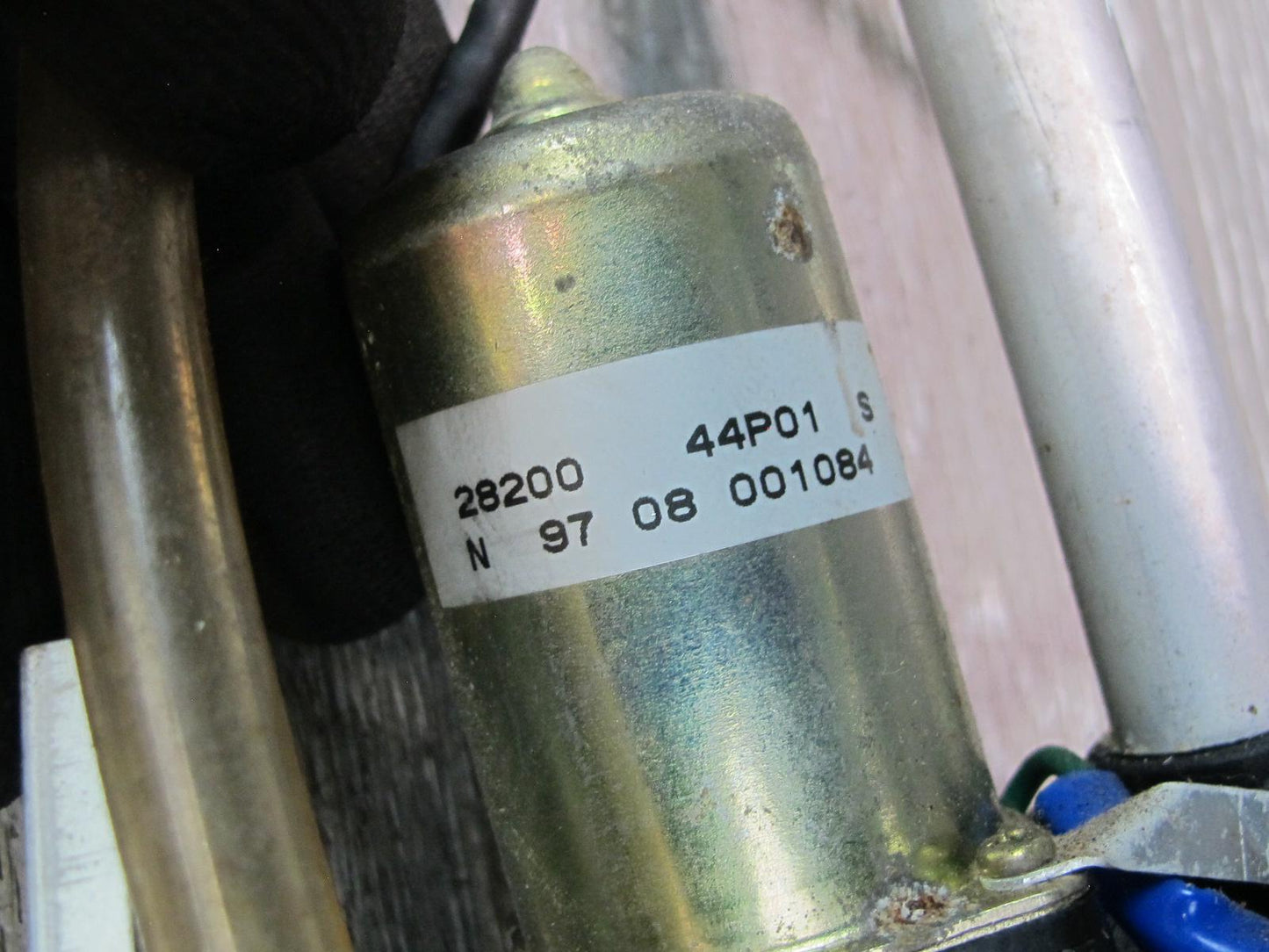 90-96 Nissan Z32 300ZX 2+0 Rear Power Electric Antenna Motor Assembly OEM